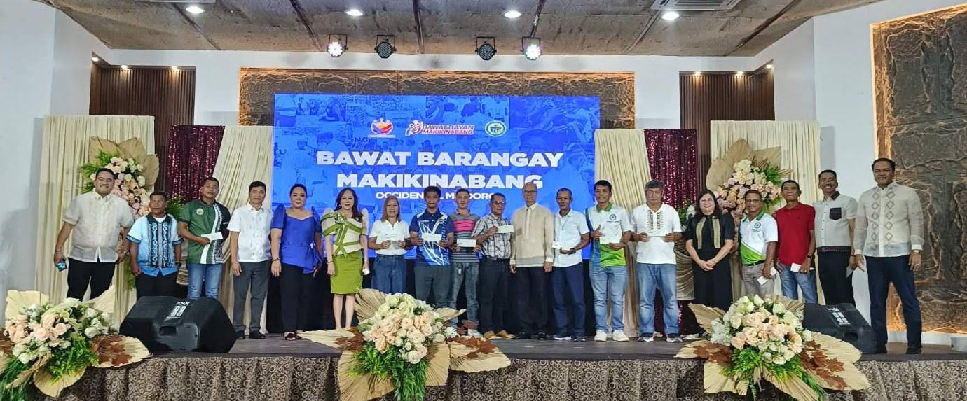 Occidental Mindoro village strengthens public services through digital records, student aid