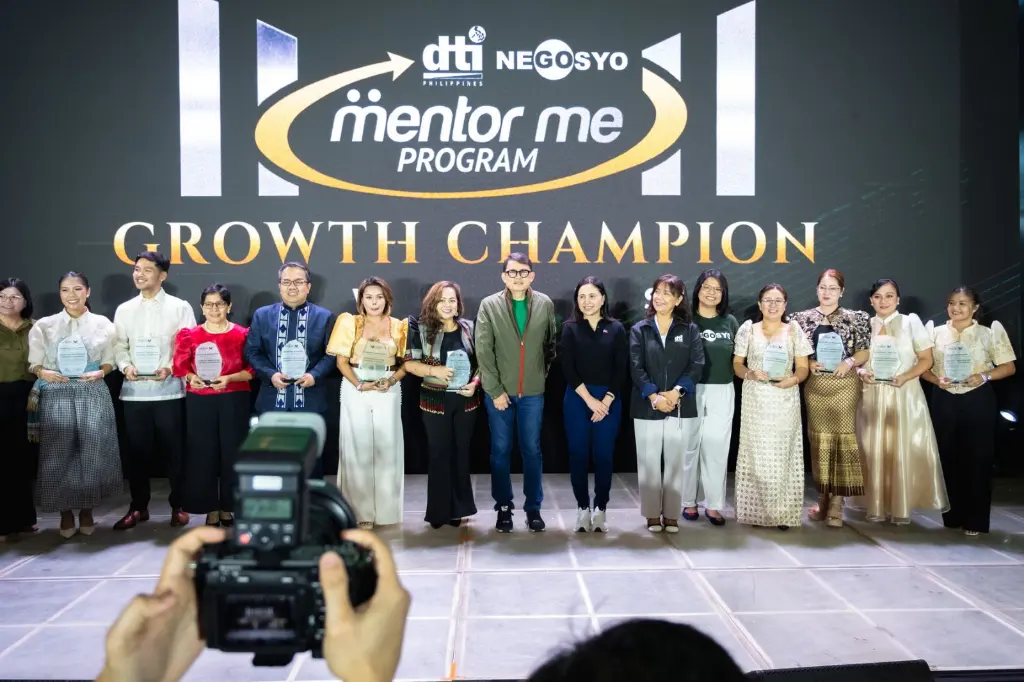 Three MIMAROPA entreps earn national recognition in KMME Growth Champion Awards 2026