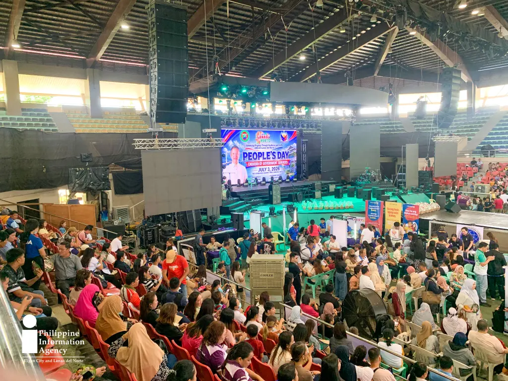Government services. Residents access frontline services from national government agencies and partner institutions during the People’s Day: Caravan of Government Services at the Mindanao Civic Center Gymnasium in Tubod as part of Lanao del Norte’s 67th founding anniversary celebration. (Photo: JBE/PIA-10/Lanao del Norte) ONE-STOP GOVERNMENT CARAVAN-