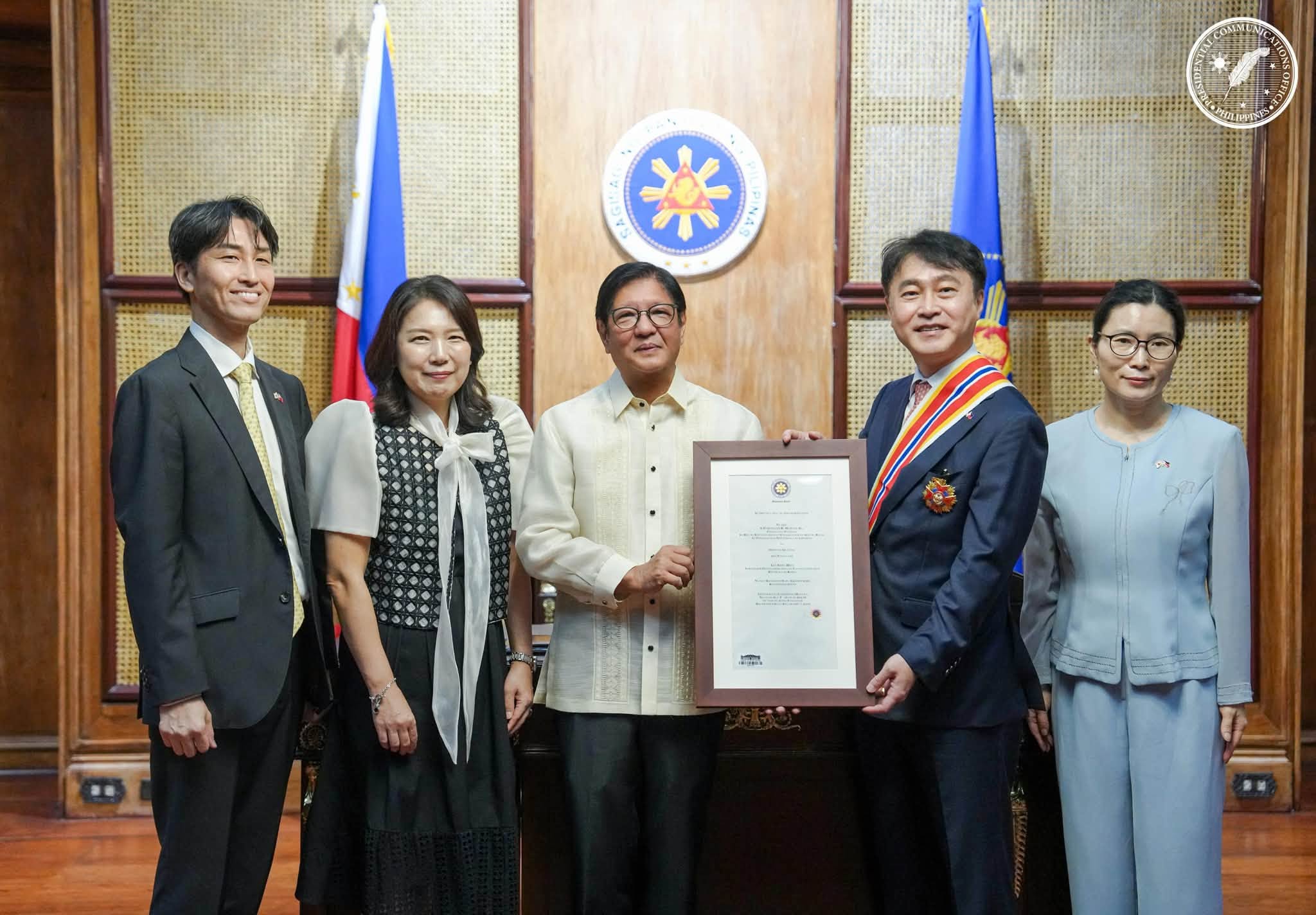 President Marcos confers Order of Sikatuna to South Korean Ambassador Lee President Marcos confers Order of Sikatuna to South Korean Ambassador Lee