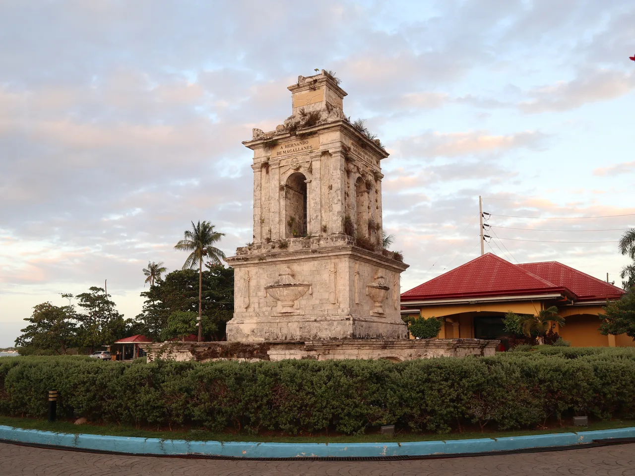 Historisches Magellan-Monument im Mactan beziehungsweise Liberty Shrine in Lapu-Lapu City